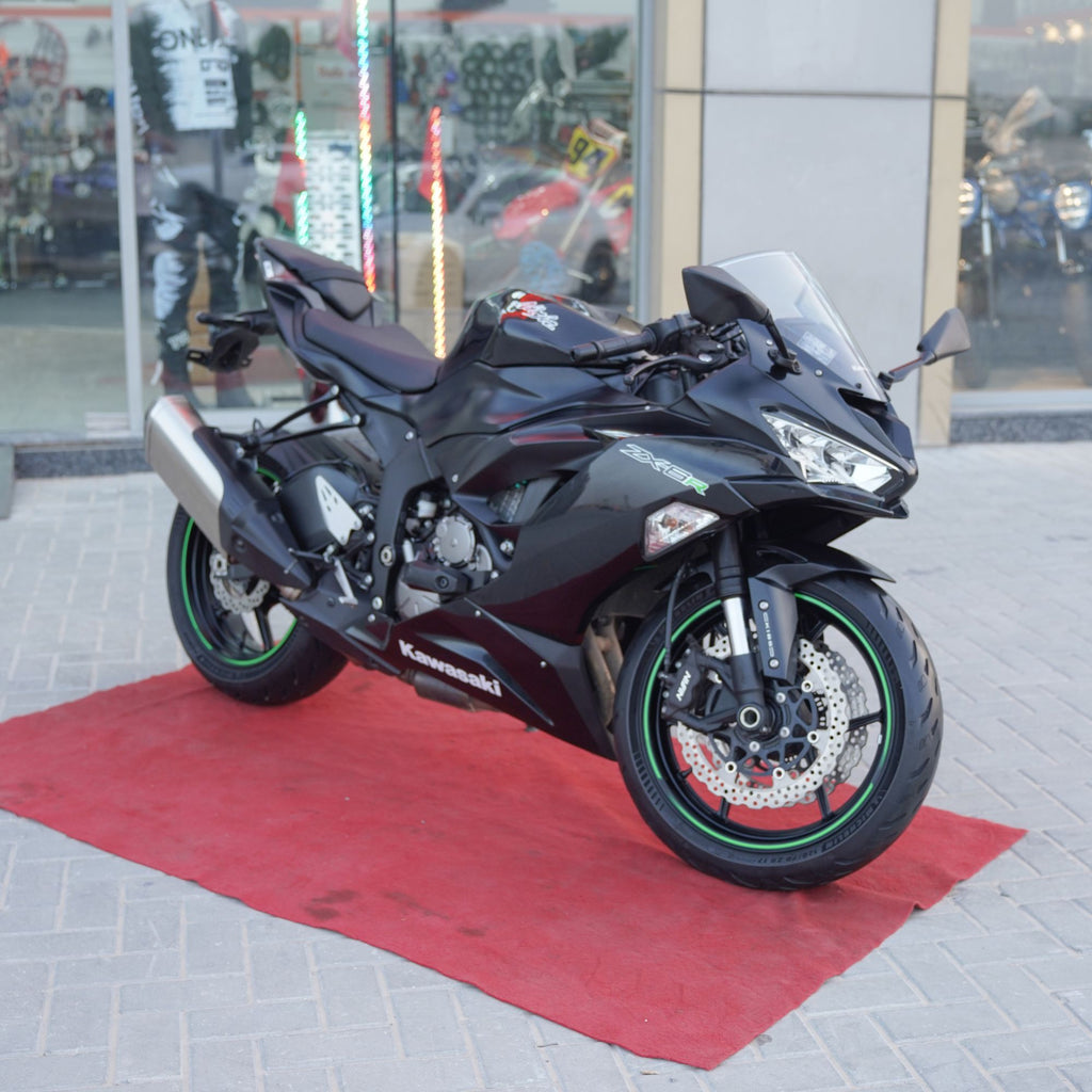 2019 Kawasaki ZX6R Black for Sale - Call Now +971555598040