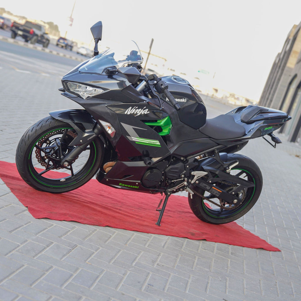 2022 Kawasaki Ninja 400CC Motorcycle for Sale - Call Now +971555598040