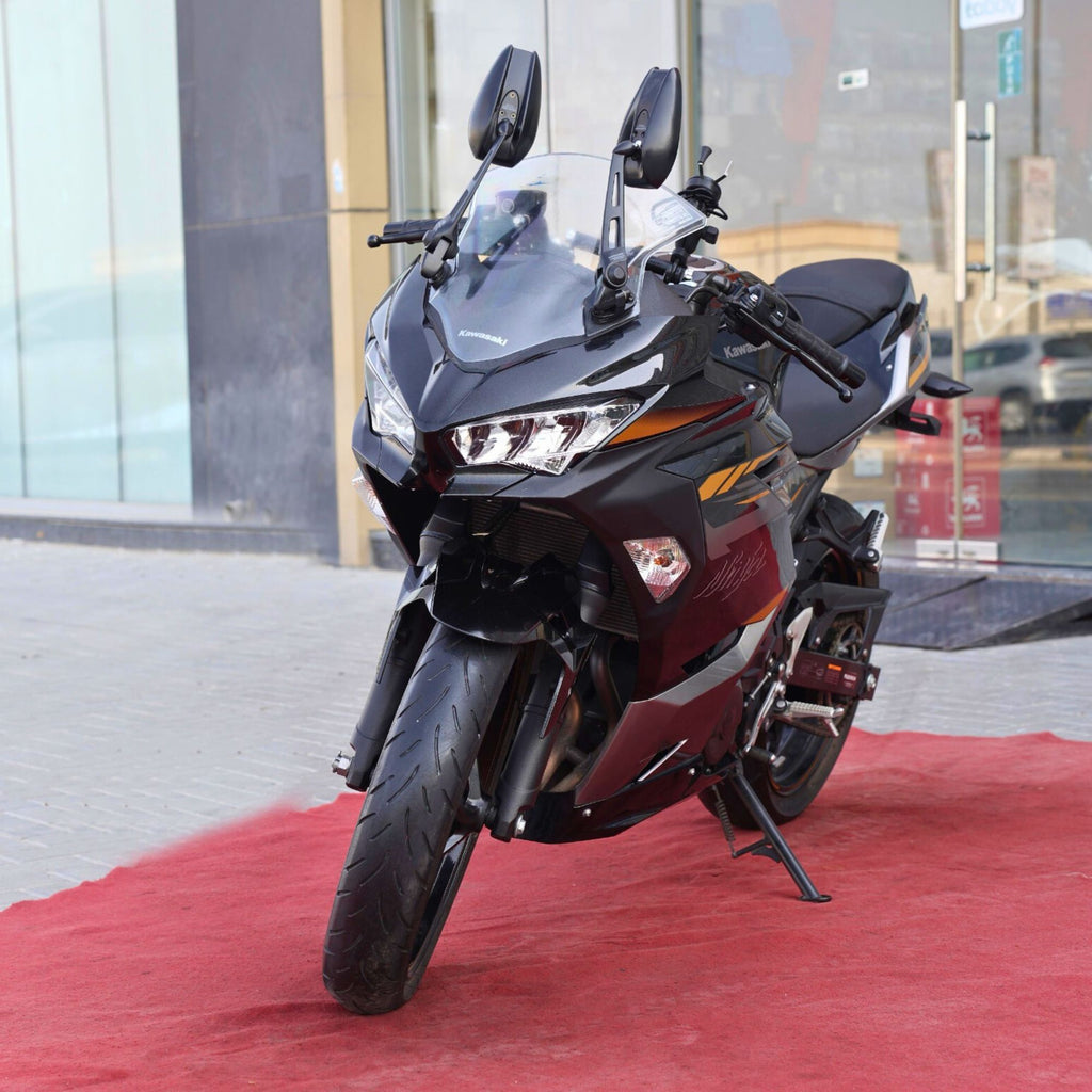 Used 2022 Kawasaki Ninja 400 for Sale In Sharjah UAE