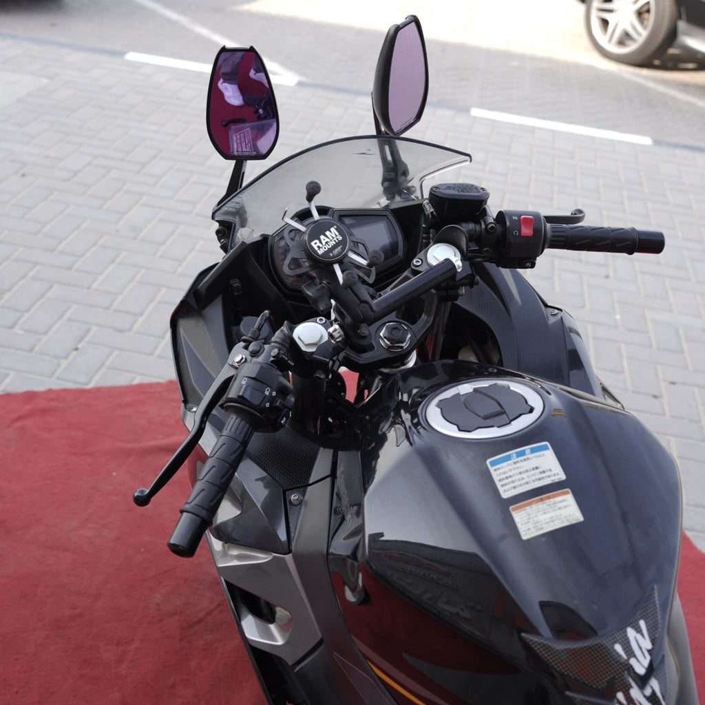Used 2022 Kawasaki Ninja 400 for Sale In Sharjah UAE