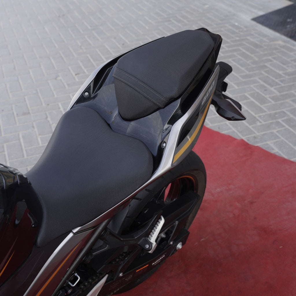 Used 2022 Kawasaki Ninja 400 for Sale In Sharjah UAE