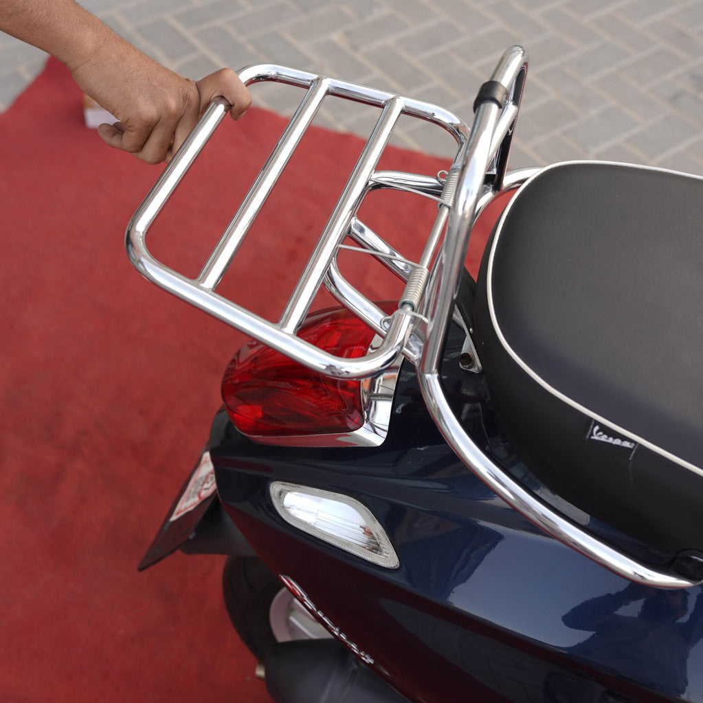 2014 VESPA 150 CC SCOOTER Bike for Sale - Contact Now: +971555598040