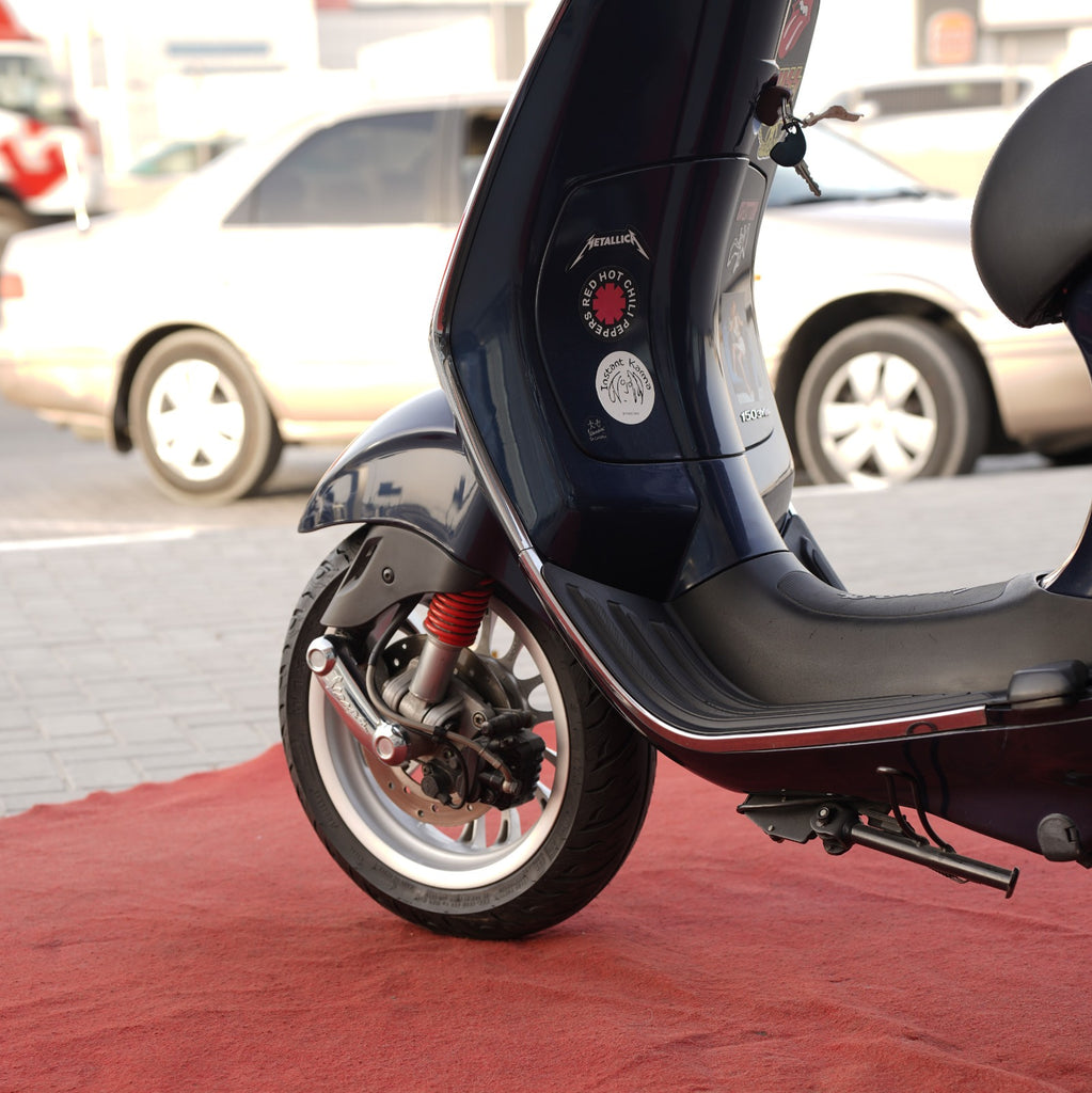 2014 VESPA 150 CC SCOOTER Bike for Sale - Contact Now: +971555598040